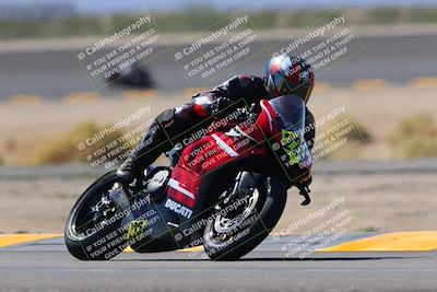 media/Oct-08-2022-SoCal Trackdays (Sat) [[1fc3beec89]]/Turn 14 (1050am)/